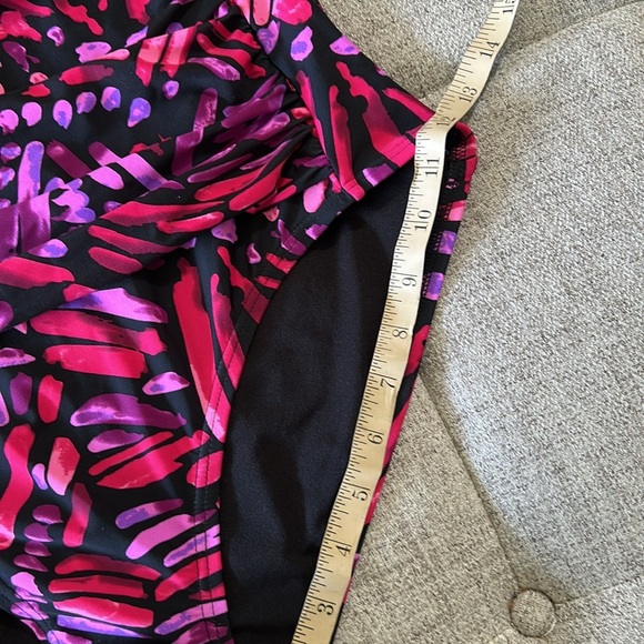 SHORE CLUB ONE PIECE BATHING SUIT PINK AND VIOLET SIZE 16 - Picture 11 of 14